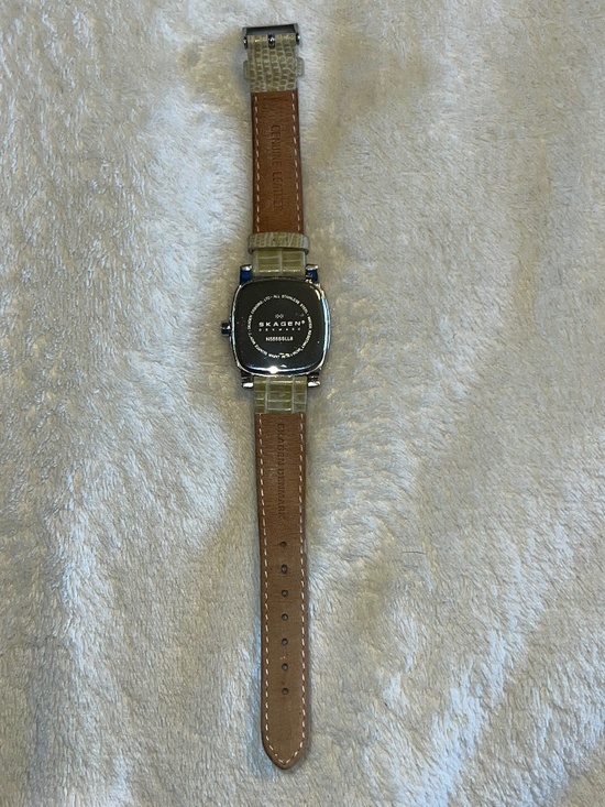 Skagen Light Green Genuine Leather Denmark Square Mother of Pearl Watch main image 4